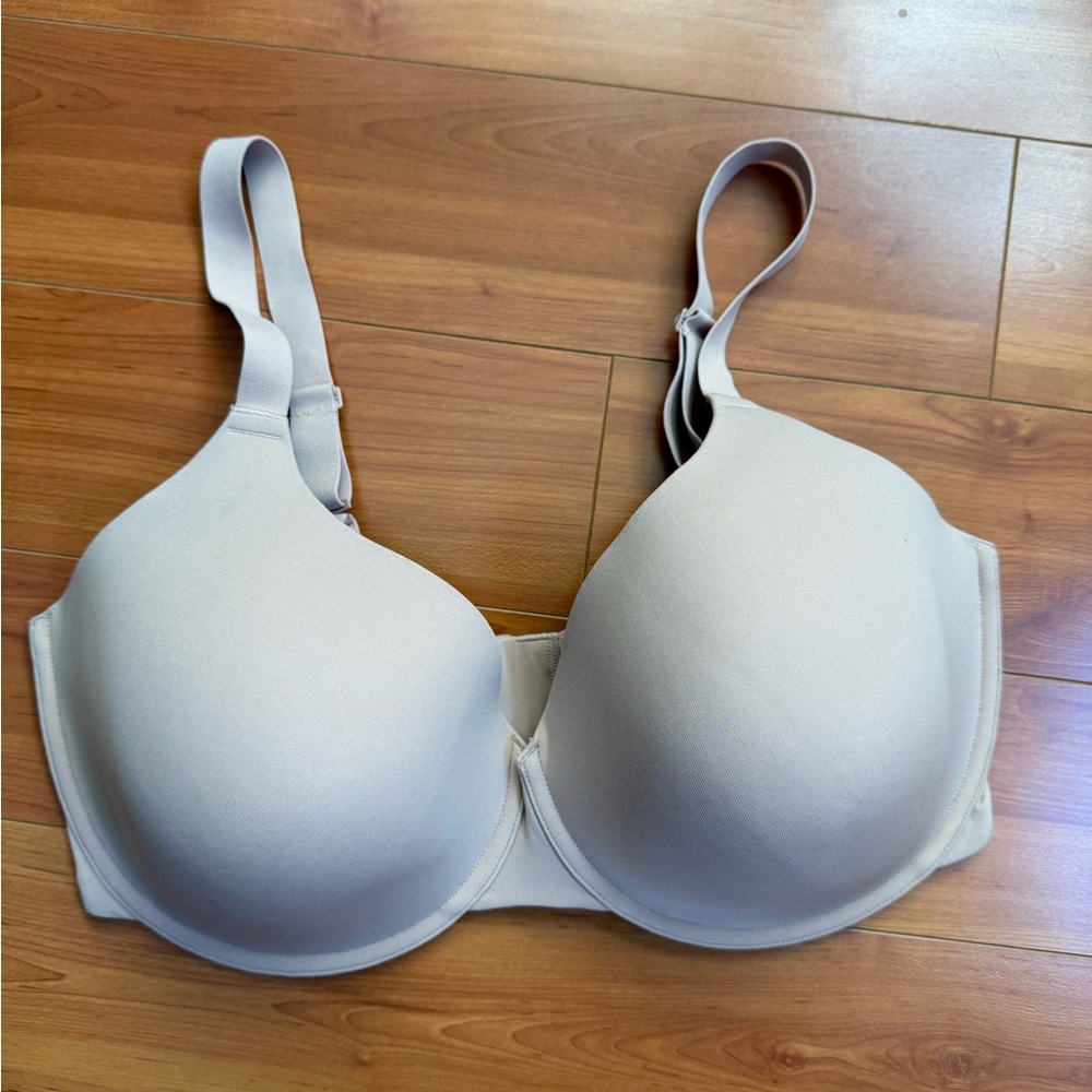 Skims Bra